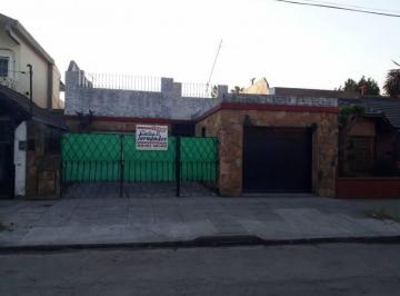 Casa · 120m² · 2 Dormitorios · 1 Cochera · Casa Lote Propio