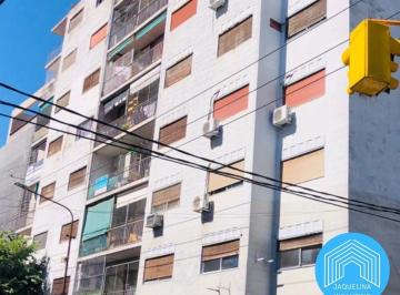 Departamento · 81m² · 4 Ambientes · 1 Cochera · Depto 4 Amb con Cochera - Apto Profesional - Centro Ramos Me