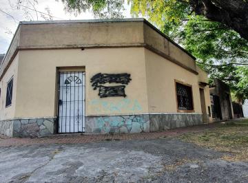 Casa de 4 ambientes, Lomas de Zamora · Vendo Esquina Comercial