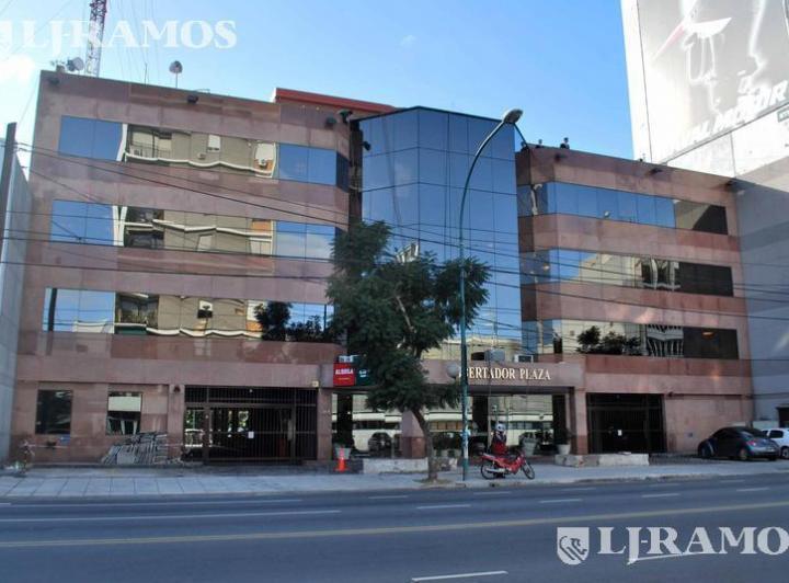 Oficina comercial · 575m² · 6 Cocheras