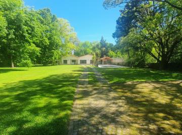Quinta vacacional · 250m² · 5 Ambientes · Quinta - Juan Maria Gutierrez Barrio San Juan