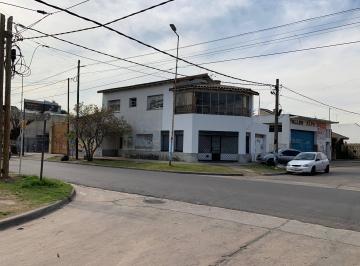 Casa de 5 ambientes, Morón · Venta en Block: Casa + Local + Taller en Moron