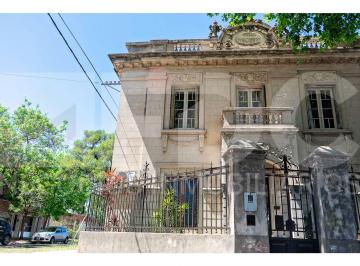 Casa · 350m² · 6 Ambientes · 2 Cocheras · Venta Casa 5 Dorm. Zona Norte Sobre Bv. Rondeau