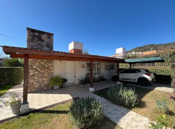 Casa de 4 ambientes, Villa Carlos Paz · Barrio La Cuesta Chalet con La Mejor Ubicación Gas Nat y Cloacas