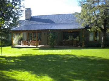 Casa · 5 Ambientes · Casa - Golf