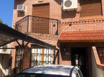 PH · 100m² · 4 Ambientes · PH - San Antonio de Padua