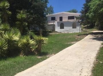 Casa · 70m² · 4 Ambientes · Alquiler Temporario en Villa Parque Siquiman!