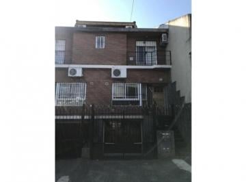Casa · 133m² · 3 Ambientes · 1 Cochera · Casa en Venta en Ramos Mejia Norte