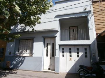 FAE-FAE-230_2 · Casa 4 Dorm.. | San Martin Al 1000
