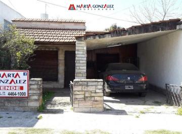 Casa · 100m² · 3 Ambientes · 1 Cochera · Casa a Refaccionar