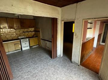 Casa de 5 ambientes, Morón · Casa PH en Venta en Moron Sur. Nuevo Valor