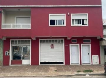 Local comercial · 200m² · 4 Ambientes · Local en Venta en Moron Sur