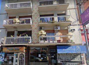 Departamento de 2 ambientes, Lomas de Zamora · Cómodo y Luminoso 2 Amb en Venta