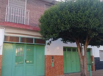 JYB-JYB-659_2 · Importante Casa en Venta con Local Comercial