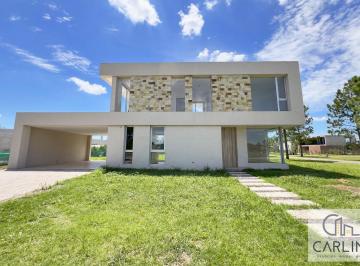 Casa de 4 ambientes, Roldán · Puerto Roldán Lote 40 - Barrio Cerrado
