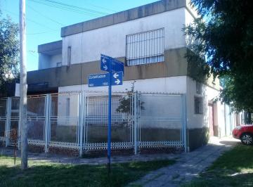 Casa de 4 ambientes, La Matanza · Muy Buena Casa de 4 Ambientes con Piscina. Toma Menor Valor