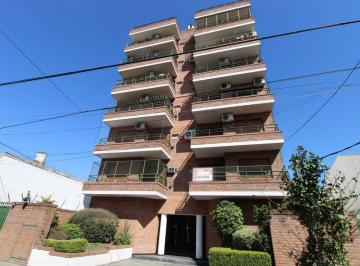 KNK-KNK-1814_2 · Oportunidad 3 Ambientes Al Frente con Balcon Corrido