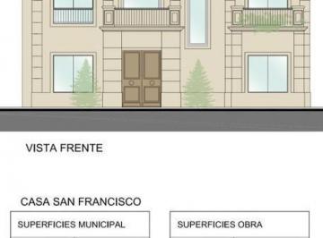 Casa · 241m² · 8 Ambientes · 1 Cochera · Casa - San Francisco