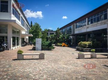 Oficina comercial · 170m² · 7 Ambientes · 1 Cochera · Venta de Oficina con Renta en Km 40 - Pilar