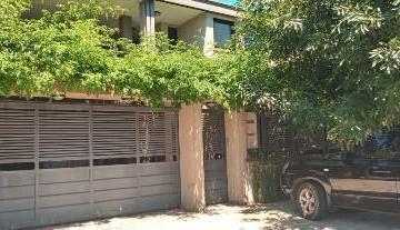 Casa de 5 ambientes, La Plata · Excelente Casa, 3 Dormi, Jardín, Pileta, Pergola