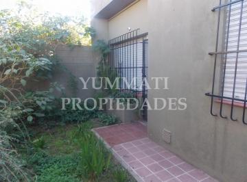 Casa · 75m² · 3 Ambientes · Venta Casa de 2 Dorm.