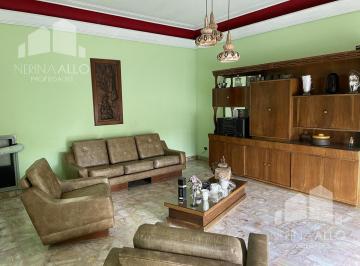 Casa · 120m² · 3 Ambientes · 1 Cochera · Venta Casa Tres Ambientes Apto Credito - Ituzaingó Norte