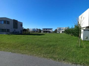 Casa , Berazategui · Lote en Venta en Greenville, Hudson