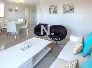Foto1 · Apartamento en Venta de 2 Dorm. en Playa Brava, Punta del Este
