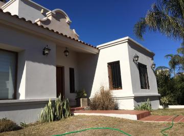 Casa de 6 ambientes, Villa Allende · Casa a La Venta en Barrio Cumbres - Villa Allende - Apta Credito