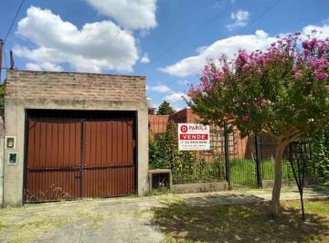 Casa · 100m² · 3 Ambientes · Casa en Venta en Moreno Sur