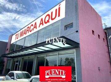 Edificio · 1400m² · Edificio Comercial y Taller en Venta Sobre Gran Av Ideal Rubro Automotor