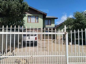 Casa · 214m² · 6 Ambientes · 1 Cochera · Casa en Venta Ubicado en Centro de Bariloche, Bariloche, Patagonia
