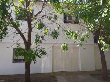 Casa de 6 ambientes, Esteban Echeverría · Venta de Casa con 2 Departamento Apta Credito