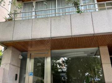 Departamento · 120m² · 4 Ambientes · 1 Cochera · Departamento - Lomas de Zamora Oeste