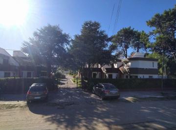 GIA-GI1-2044_2 · Excelente Duplex 3 Amb en Condominio Centrico!
