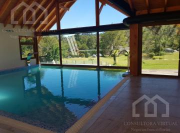 Hotel · 2400m² · Complejo de Cabañas y Departamentos Primer Nivel Impecable Trayectoria