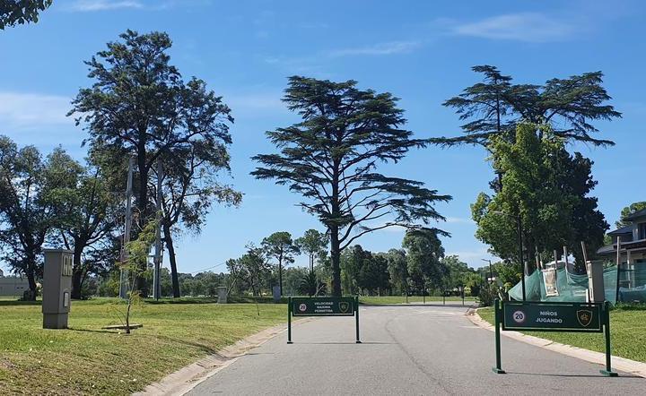 Terreno · 700m²