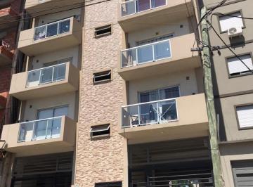 Departamento · 38m² · 2 Ambientes · 1 Cochera · Nuevo Valor - Departamento Al Frente Semipiso con Cochera