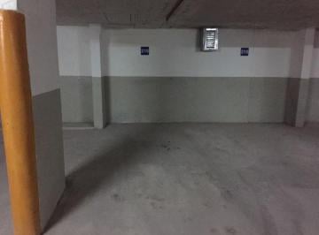 Garage · 13m² · 1 Cochera · Cochera - Bartolome Mitre 1281