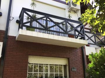 Casa de 4 ambientes, Almirante Brown · Duplex "Barrio Los Robles" en Venta
