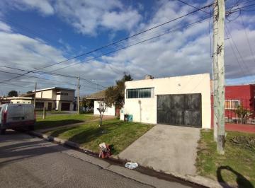 Casa de 3 ambientes, General Pueyrredón · Casa en Venta de 3 Ambientes con Galpon. -