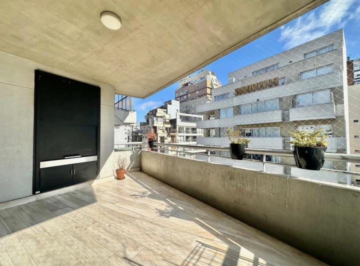 Departamento · 100m² · 4 Ambientes · 1 Cochera
