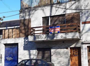 Casa de 5 ambientes, Lomas de Zamora · Propiedad en Dos Plantas / Ideal Dos Flias/ Venta Directa