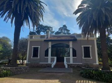 Foto · Venta Casa de 3 Dorm. en Villa Allende Golf (Hoyo 9).
