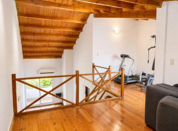 KNK-KNK-2235_2 · Excelente Departamento Tipo Loft 4 Ambientes Escucha Oferta