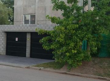 Casa · 200m² · 3 Dormitorios · Casa - Canning (Ezeiza)