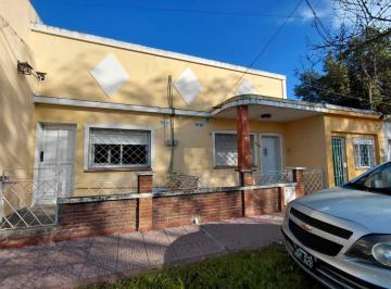 PH de 2 ambientes, Lomas de Zamora · Departamento Tipo Casa