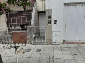 Casa de 6 ambientes, La Matanza · Casa Americana Interna con Garage Cubierto