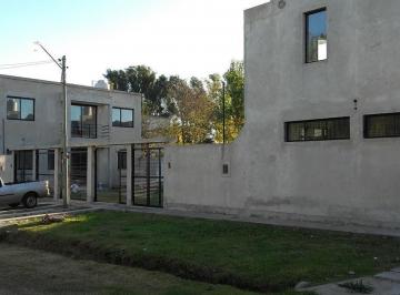 Casa · 110m² · 3 Ambientes · Casa - La Plata