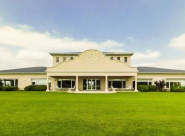 Terreno , San Vicente · Espectacular Lote con Fondo Al Lago en Fincas de San Vicente Sector Laguna